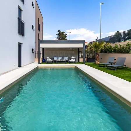 Adriora Pool By Belmont Realty Bibinje