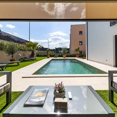 Apartament Adriora Pool By Belmont Realty *